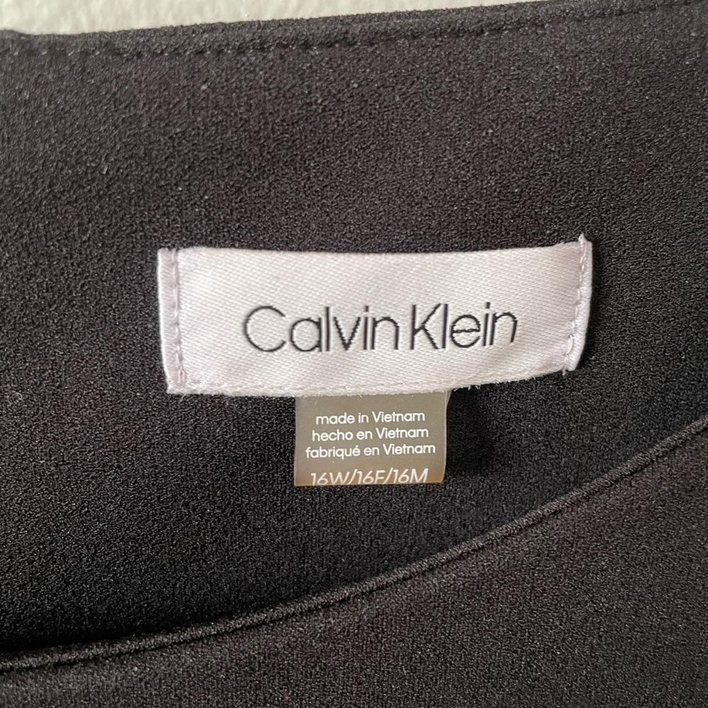 Calvin Klein black cocktail dress with bell sleeves sz 16- NWT - Picture 3 of 4